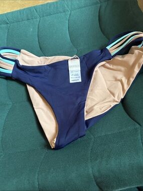 l*space Navy & Beige Reversible Strappy Bikini Bottom